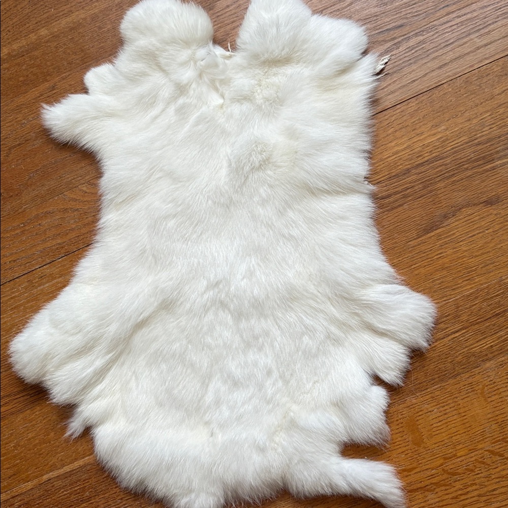 0831 Premium Natural Rabbit Fur Pelt - Soft Tanned Craft Supply Hide